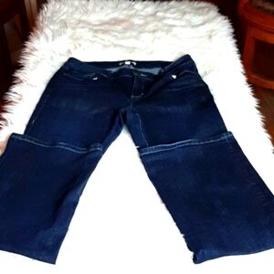 Cabi Womans  Boot  Dark  Jeans 2  New no tags  #54077‎